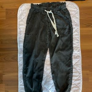 Harlow XS black pants